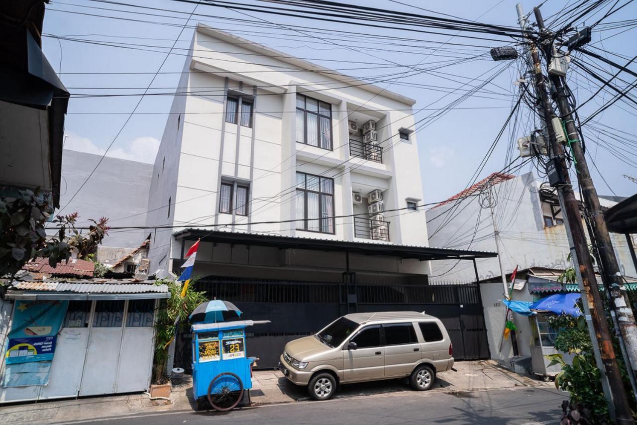 Hotel Koolkost Near Pasar Baru Yakarta Exterior foto